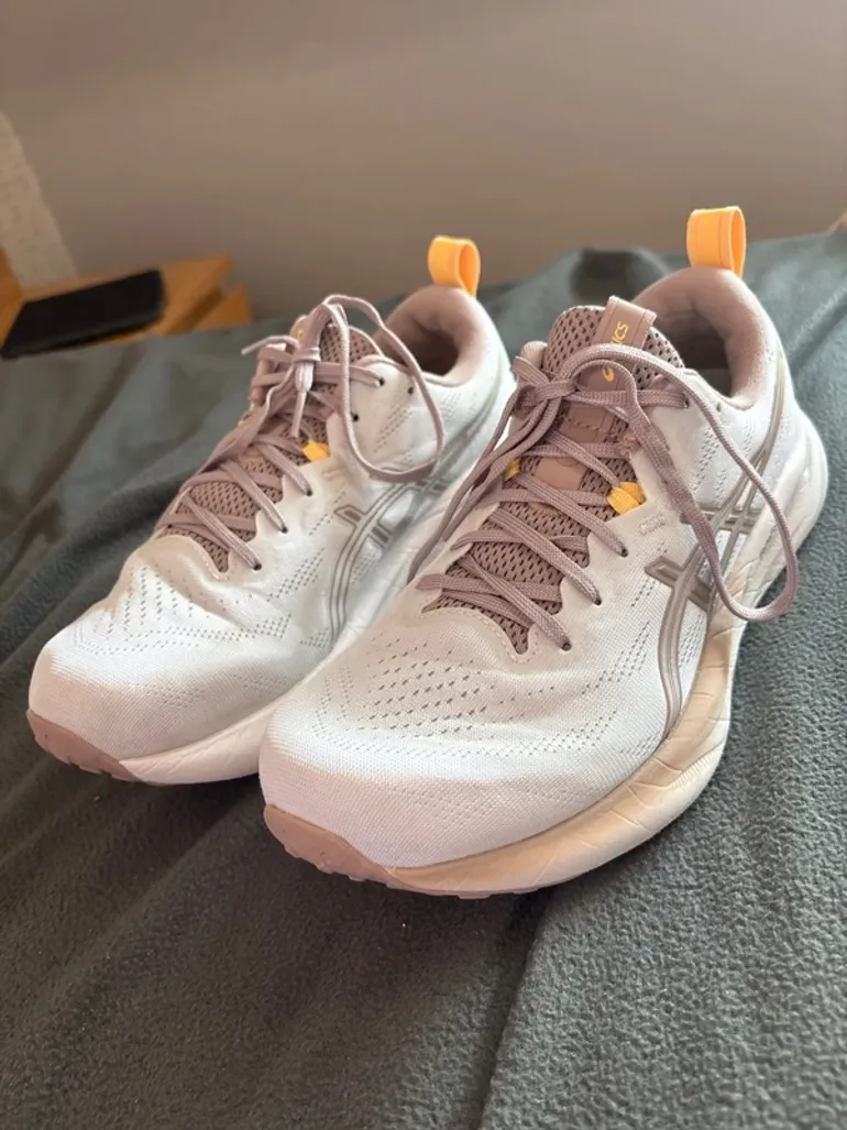 Used Asics Shoes bike — image 3 of 6