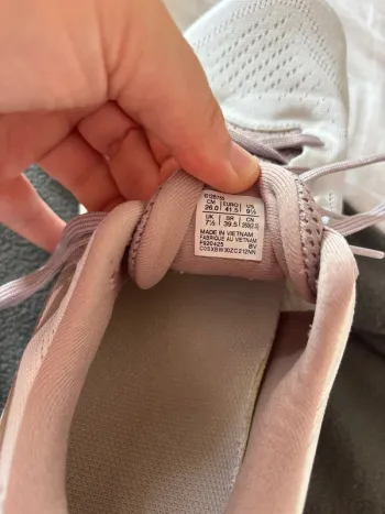 Used Asics Shoes bike — image 4 of 6