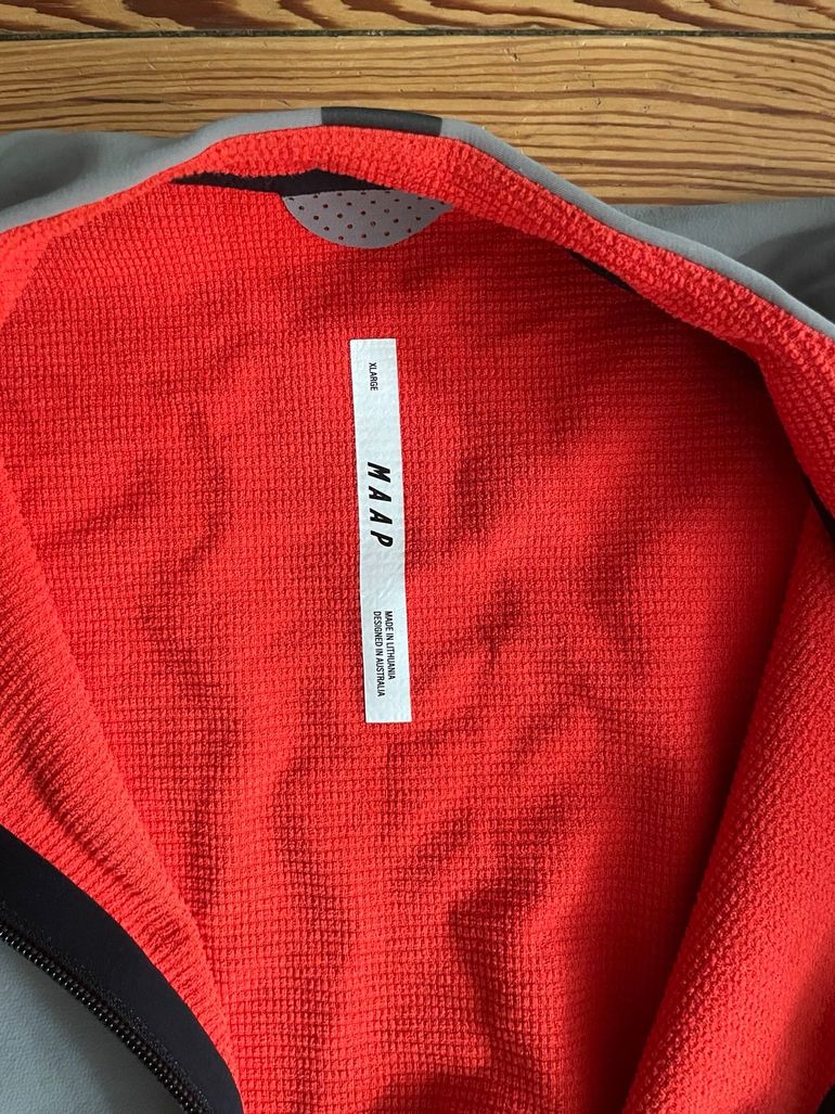 MAAP Apex Deep Winter Jacket bike usato — immagine 3 di 4