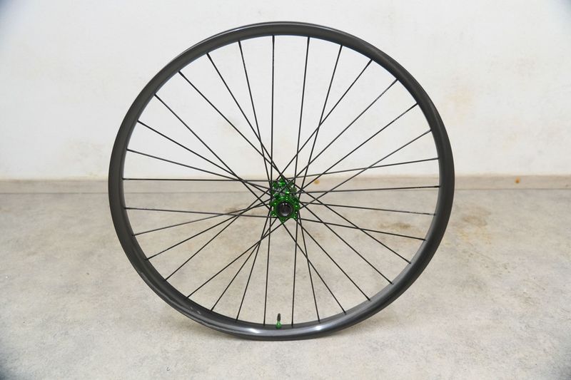 Käytetty Industry Nine EN 350 Carbon Wheelset Mullet 2023 Wheels