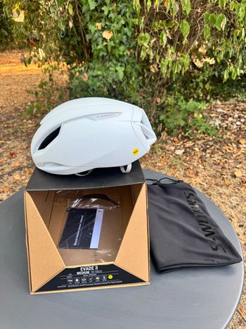 Použité Specialized Evade 3 Helmet 2026 bike — obrázek 3 z 11