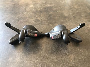 Brugt Shimano Deore 9v Shifter bike — billede 2 af 5