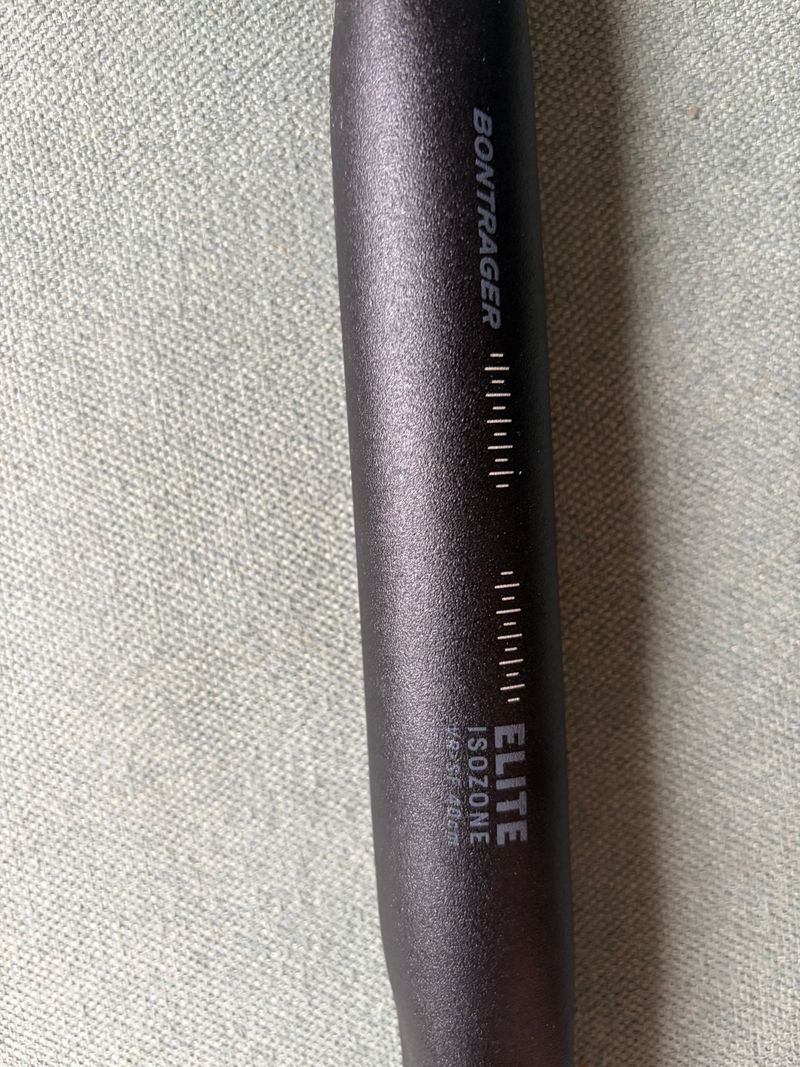 Used Bontrager Elite IsoZone VR-CF Road Handlebar 2024 Cockpit