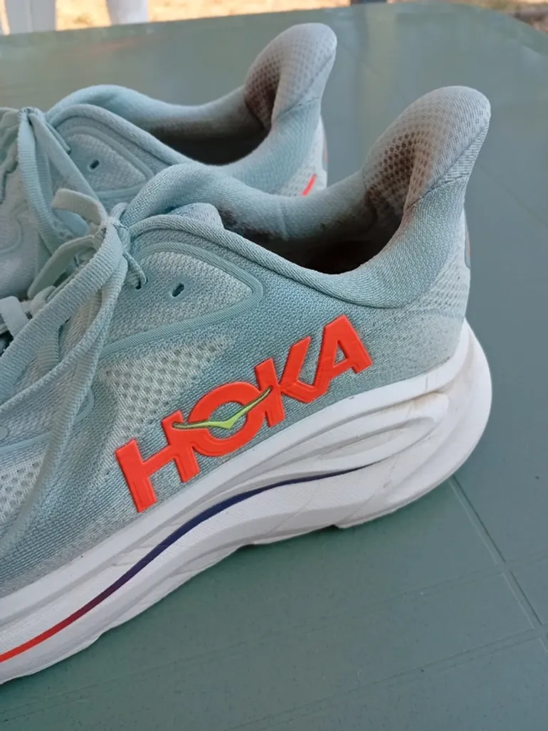 Used Hoka Clifton 10 bike — image 3 of 10