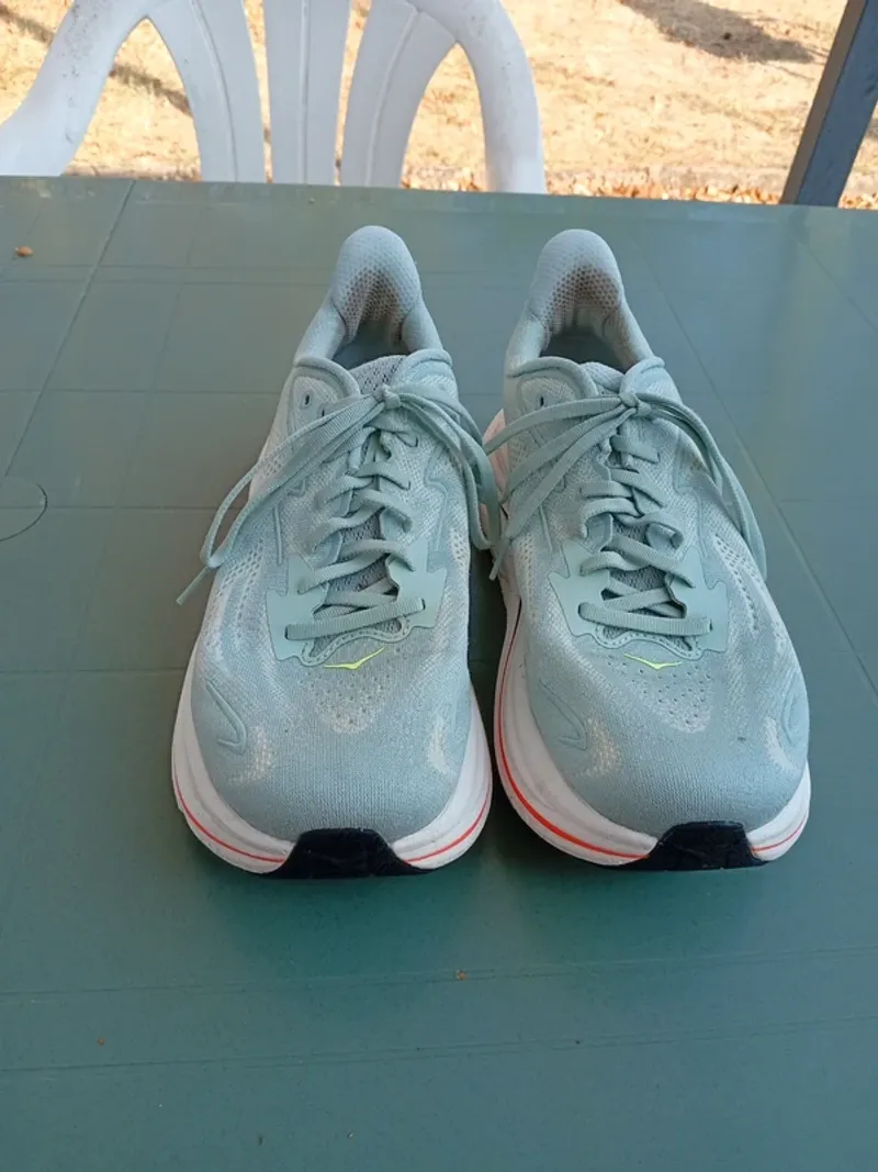 Used Hoka Clifton 10 Running Shoes