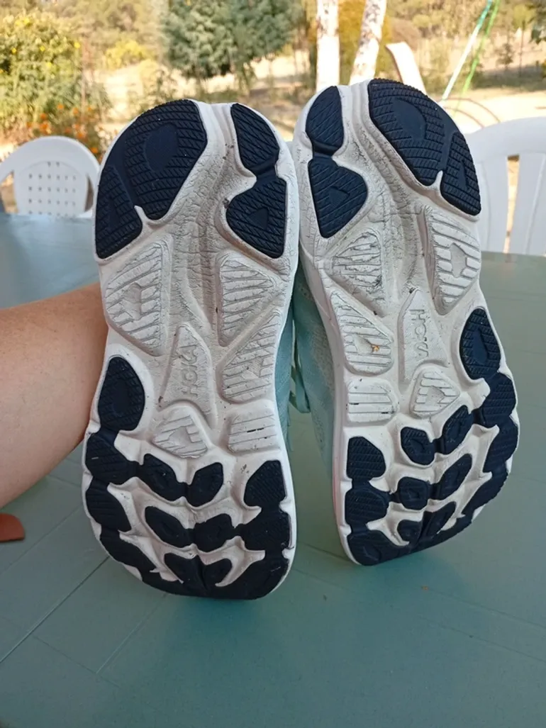 Used Hoka Clifton 10 bike — image 8 of 10