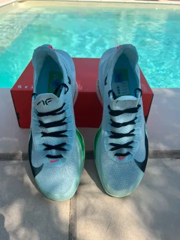 Used Nike Air Zoom Alphafly Next 3 bike — image 5 of 10