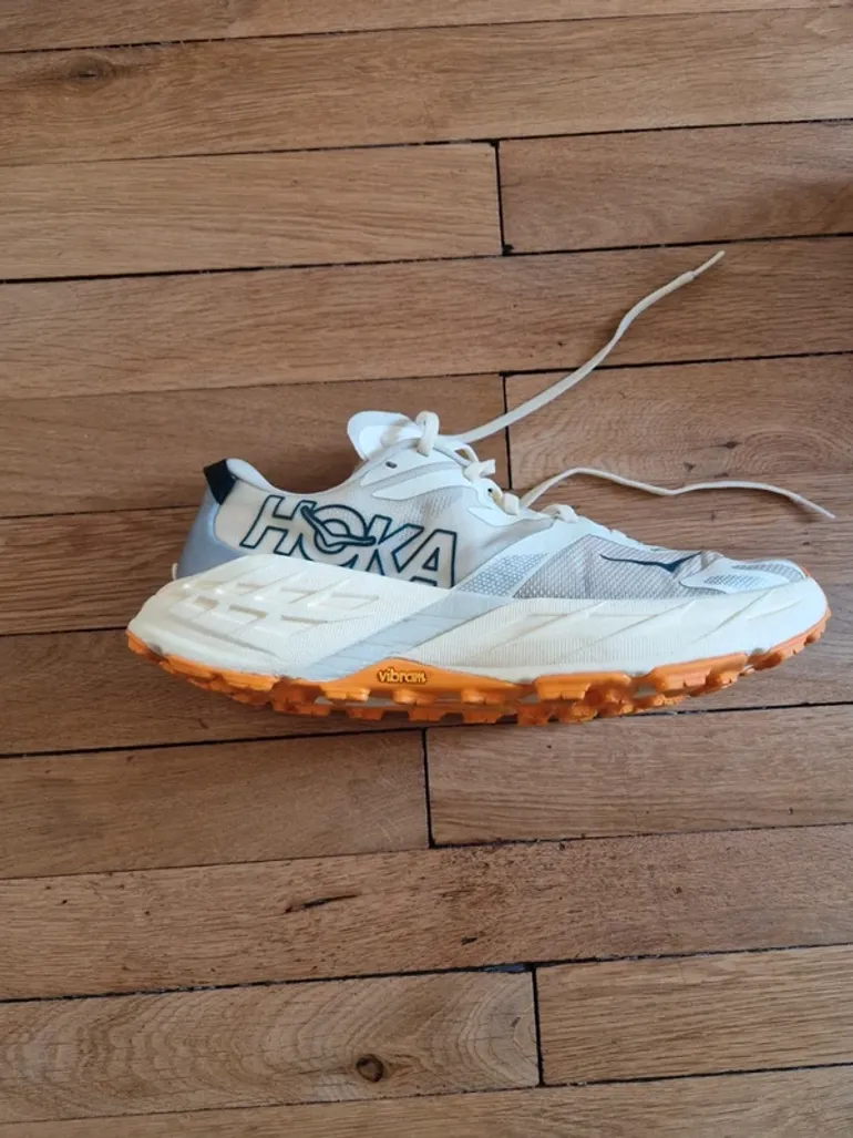 Tweedehands Hoka Speedgoat 7 bike — afbeelding 2 van 3
