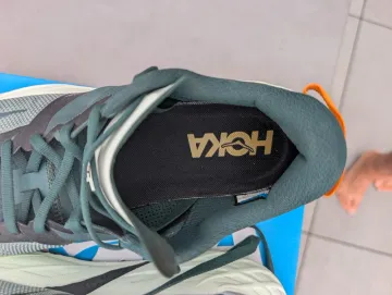 Used Hoka Speedgoat 7 bike — image 7 of 9