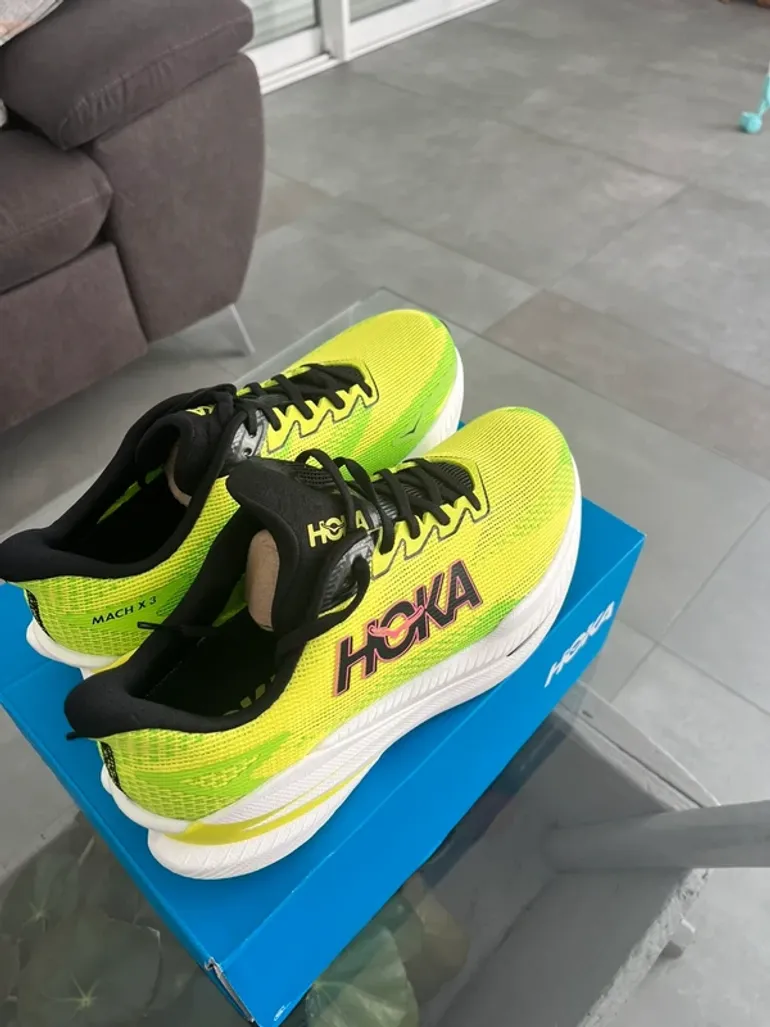 Used Hoka Mach X 3 bike — image 2 of 7