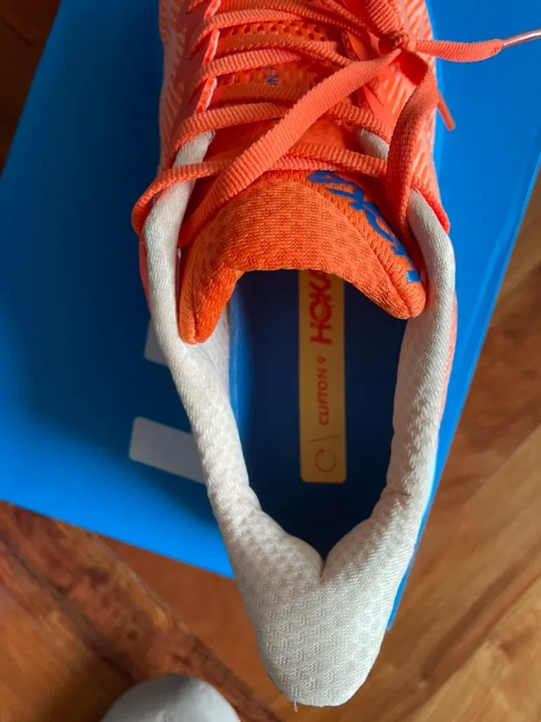 Hoka Clifton 9 bike usato — immagine 5 di 7