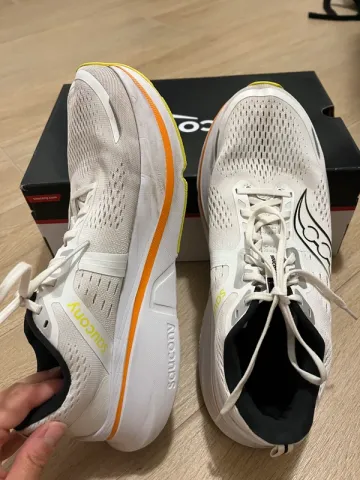Used Saucony Guide 18 bike — image 3 of 8