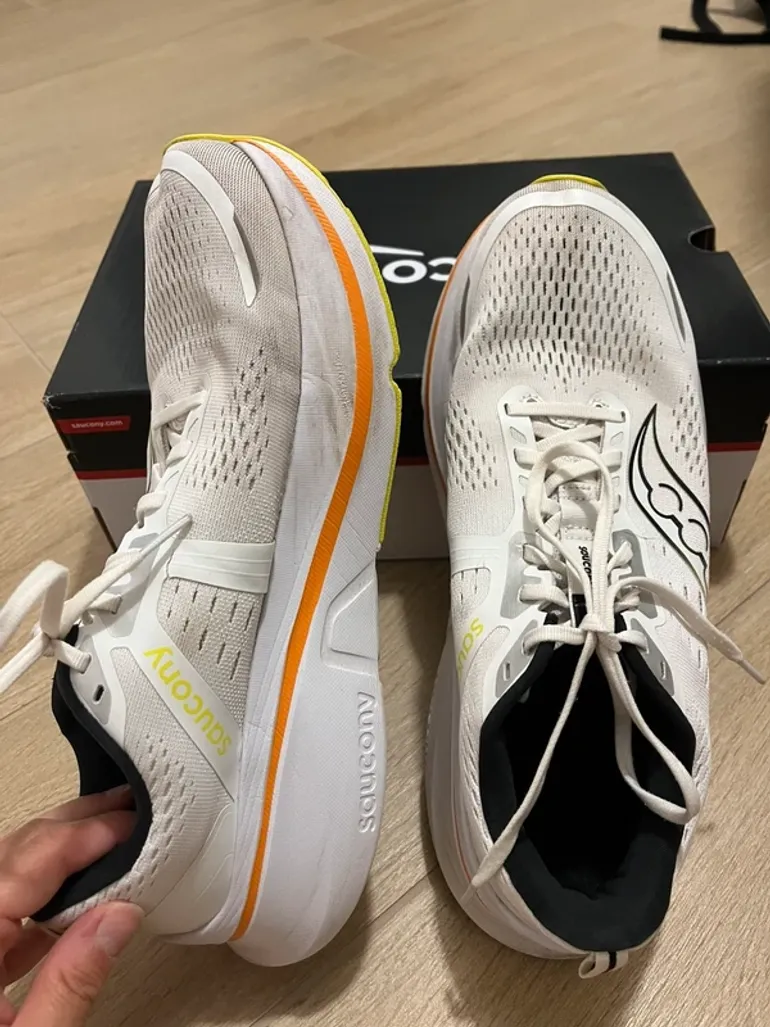 Used Saucony Guide 18 bike — image 3 of 8
