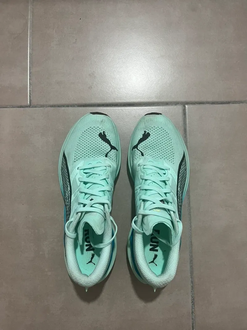 Used Deviate Nitro 3 Running Shoes