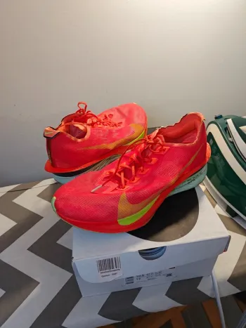 Used Scarpa Vaporfly 4 bike — image 4 of 5
