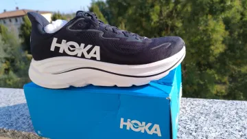 Used Hoka Clifton 10 Running Shoes