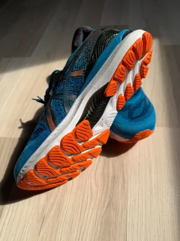 Used Orange ASICS Sportschuh Herren bike — image 2 of 5