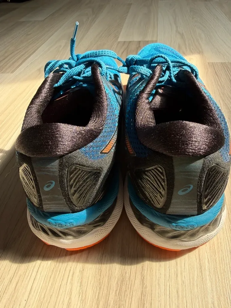 Used Orange ASICS Sportschuh Herren bike — image 4 of 5