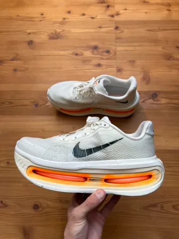 Used Premium Vomero Running Shoes