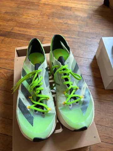 Käytetty Adidas Adizero Prime X Running Shoes