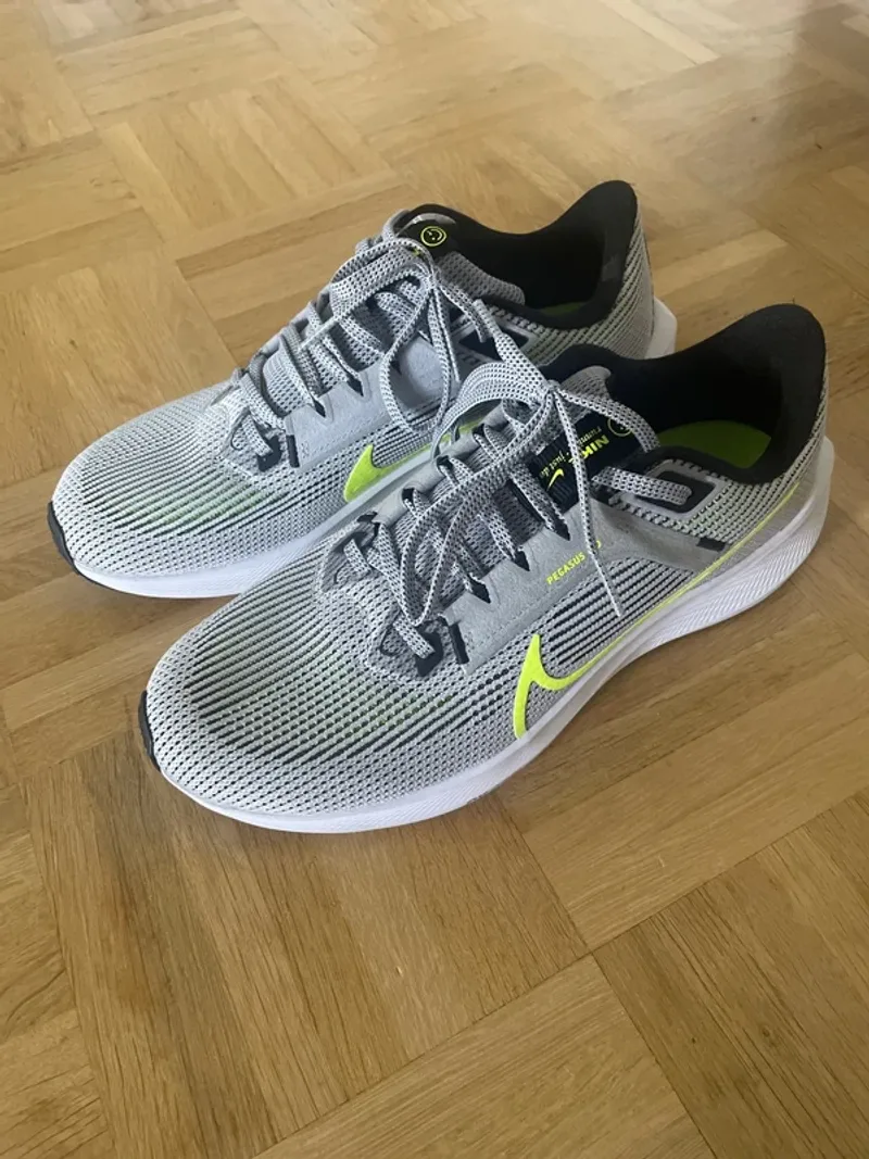 Pegasus Air Zoom 40 Running Shoes de segunda mano