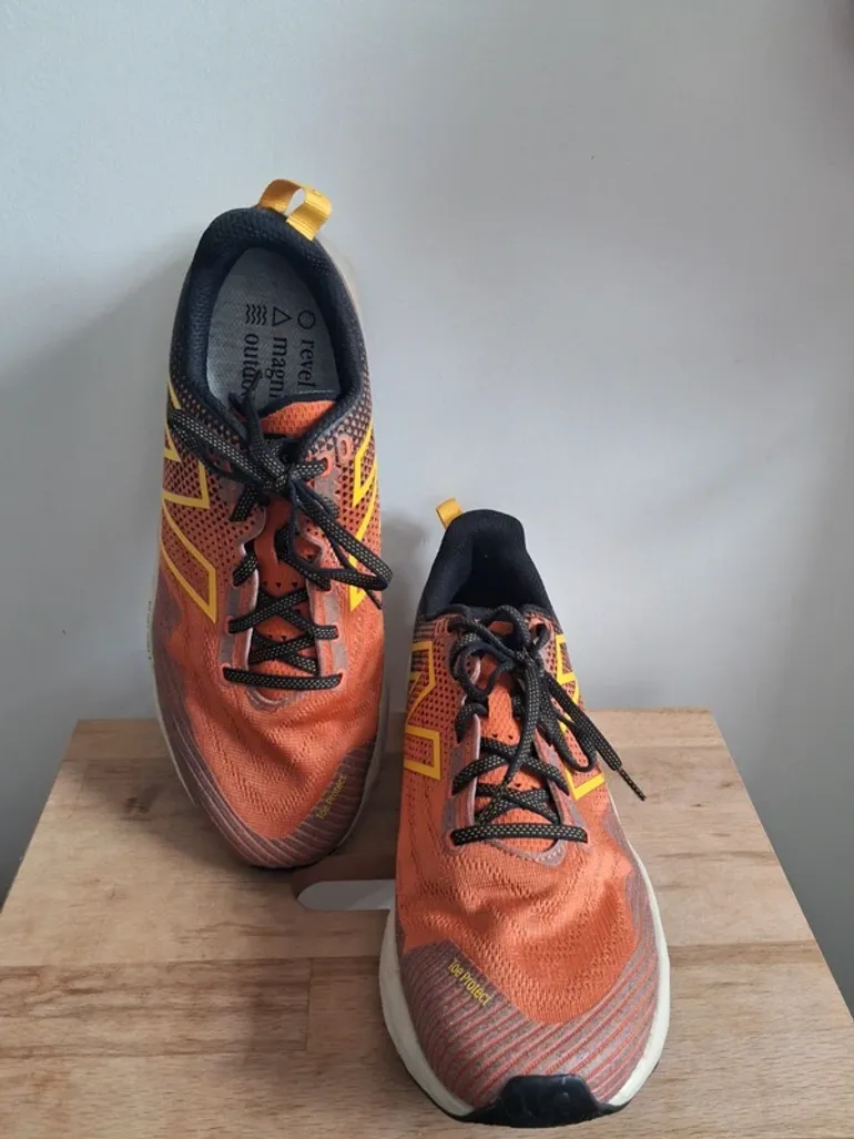 New Balance FuelCell Venym bike usato — immagine 3 di 5