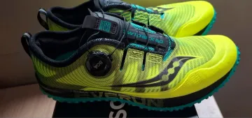 Used Premium Switchback ISO Running Shoes