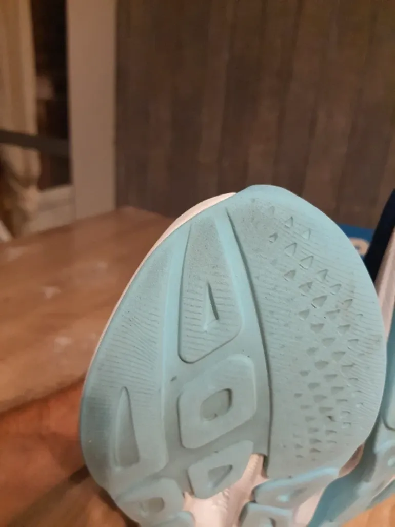 Tweedehands Hoka Rincon 4 bike — afbeelding 7 van 14
