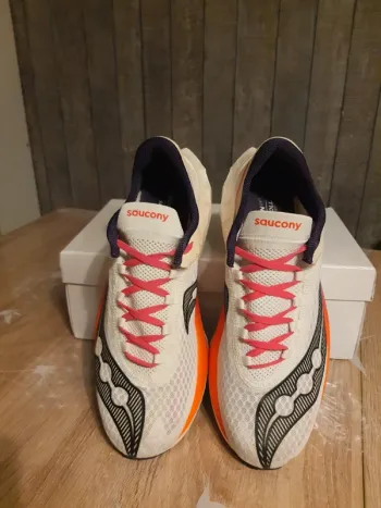 Gebrauchtes Saucony Endorphin Pro 4 bike — Bild 4 von 12