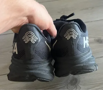 Tweedehands Hoka Clifton 9 Gore-Tex bike — afbeelding 4 van 12