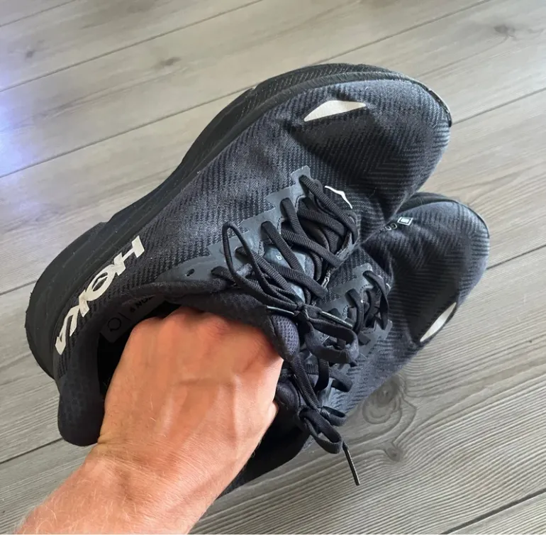Tweedehands Hoka Clifton 9 Gore-Tex bike — afbeelding 11 van 12