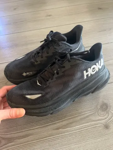 Tweedehands Hoka Clifton 9 Gore-Tex bike — afbeelding 12 van 12