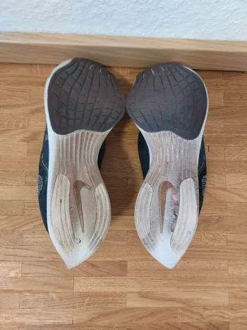Used Nike Vaporfly bike — image 5 of 5