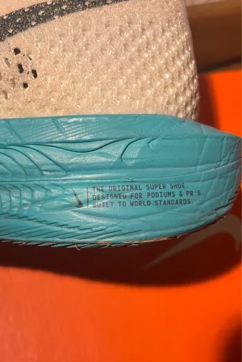Używany Nike VaporFly 3 bike — zdjęcie 6 z 7