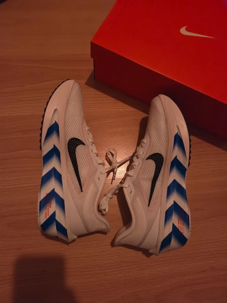 Brugt Nike Zoom Fly 6 bike — billede 2 af 12