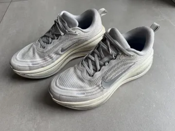 Tweedehands Nike Vomero Plus Running Shoes