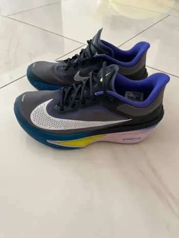 Used Nike Zoom Fly 6 bike — image 1 of 12