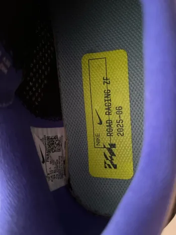 Used Nike Zoom Fly 6 bike — image 6 of 12