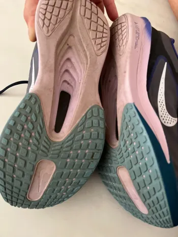 Used Nike Zoom Fly 6 bike — image 11 of 12