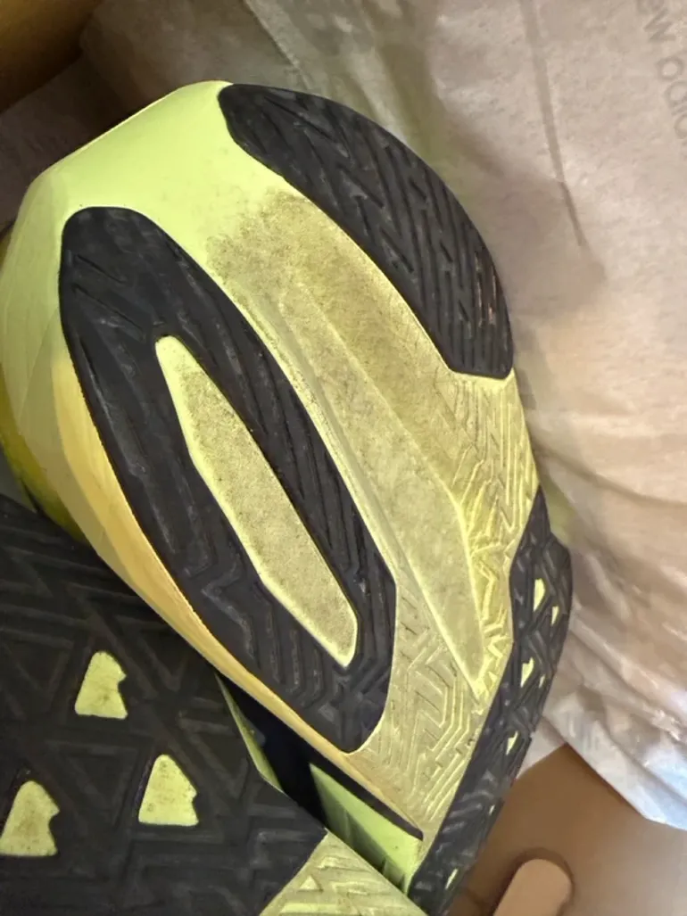 Used New Balance Rebel V5 bike — image 5 of 9