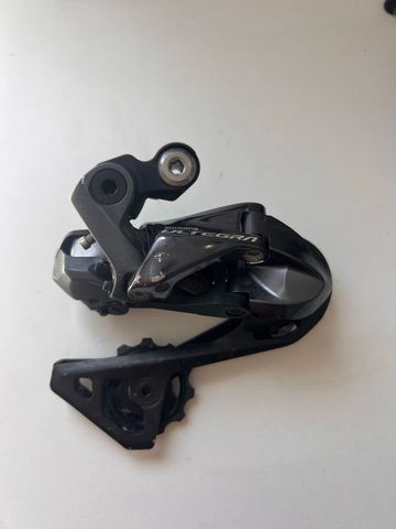 Used Shimano Shifters Drivetrain & Pedals