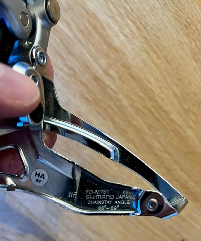 Brugt Shimano Deore XT FD-M761 bike — billede 2 af 2