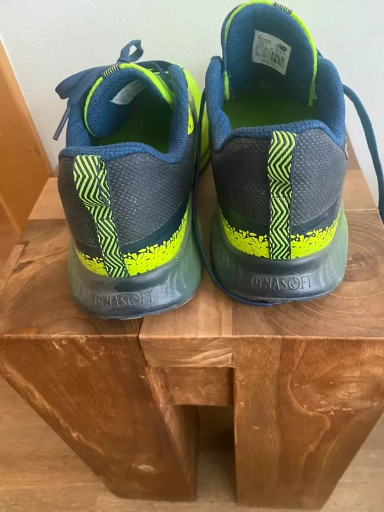Käytetty New Balance Running Shoes bike — kuva 2 / 4