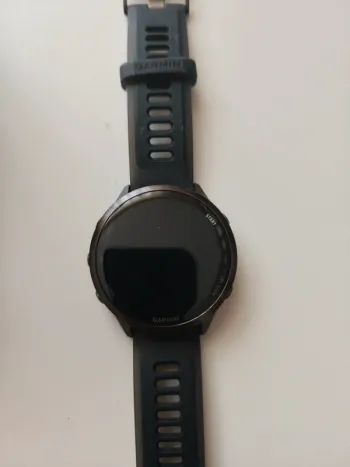 Used Garmin Forerunner 570 bike — image 4 of 5
