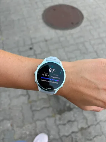 Used Garmin Forerunner 570 bike — image 6 of 7