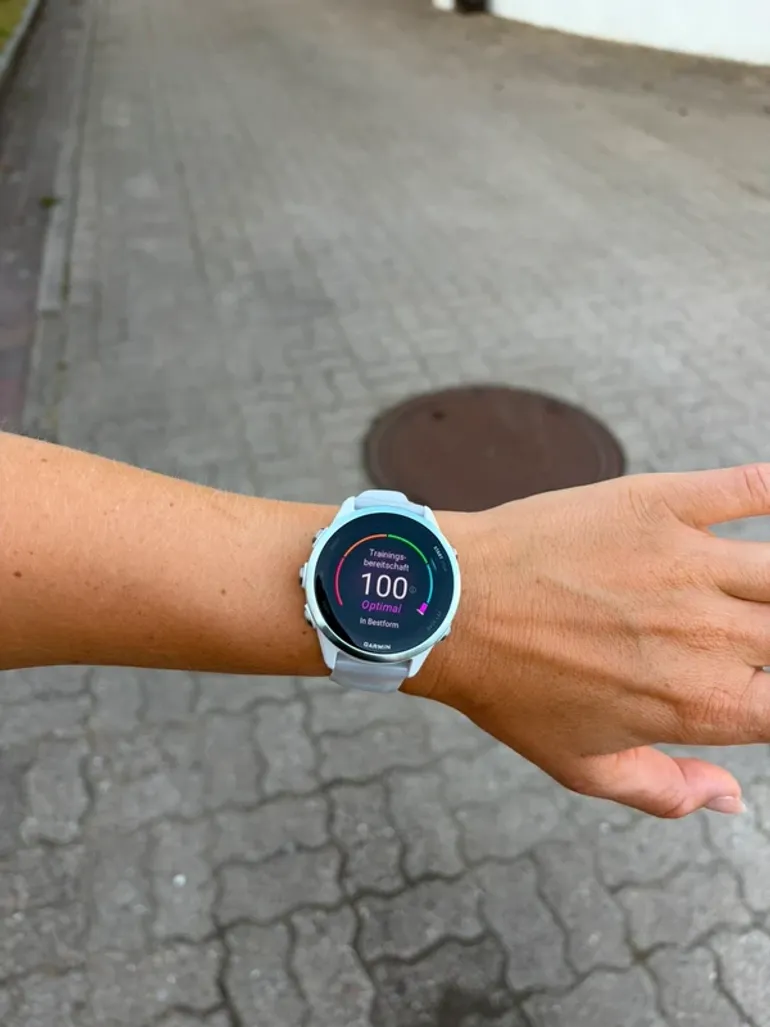 Used Garmin Forerunner 570 bike — image 7 of 7