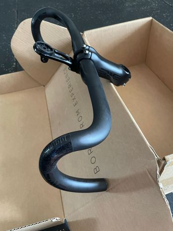Used Enve Handlebar 2024 bike — image 1 of 16