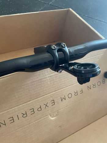 Used Enve Handlebar 2024 bike — image 2 of 16