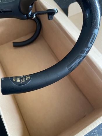 Used Enve Handlebar 2024 bike — image 9 of 16