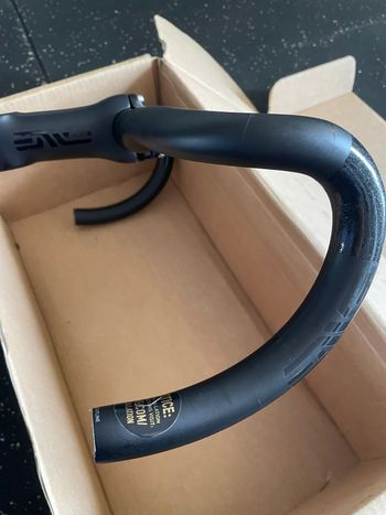 Used Enve Handlebar 2024 bike — image 8 of 16